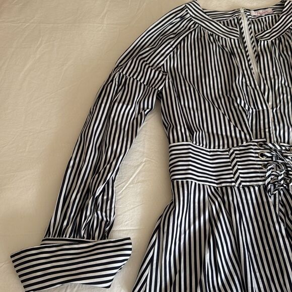 Parker Elena Pinstripe Blouse with Long  Sleeve & Corset Lacing. Size Medium. - Picture 7 of 9